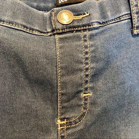 NWT Lee Easy Fit Jeggings - Picture 5 of 9